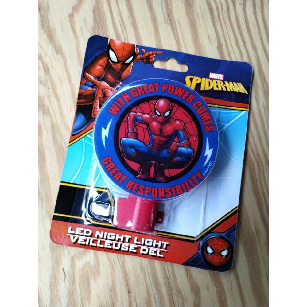 Marvel Spider-Man LED Night Light Great Power Comes Great Responsibility